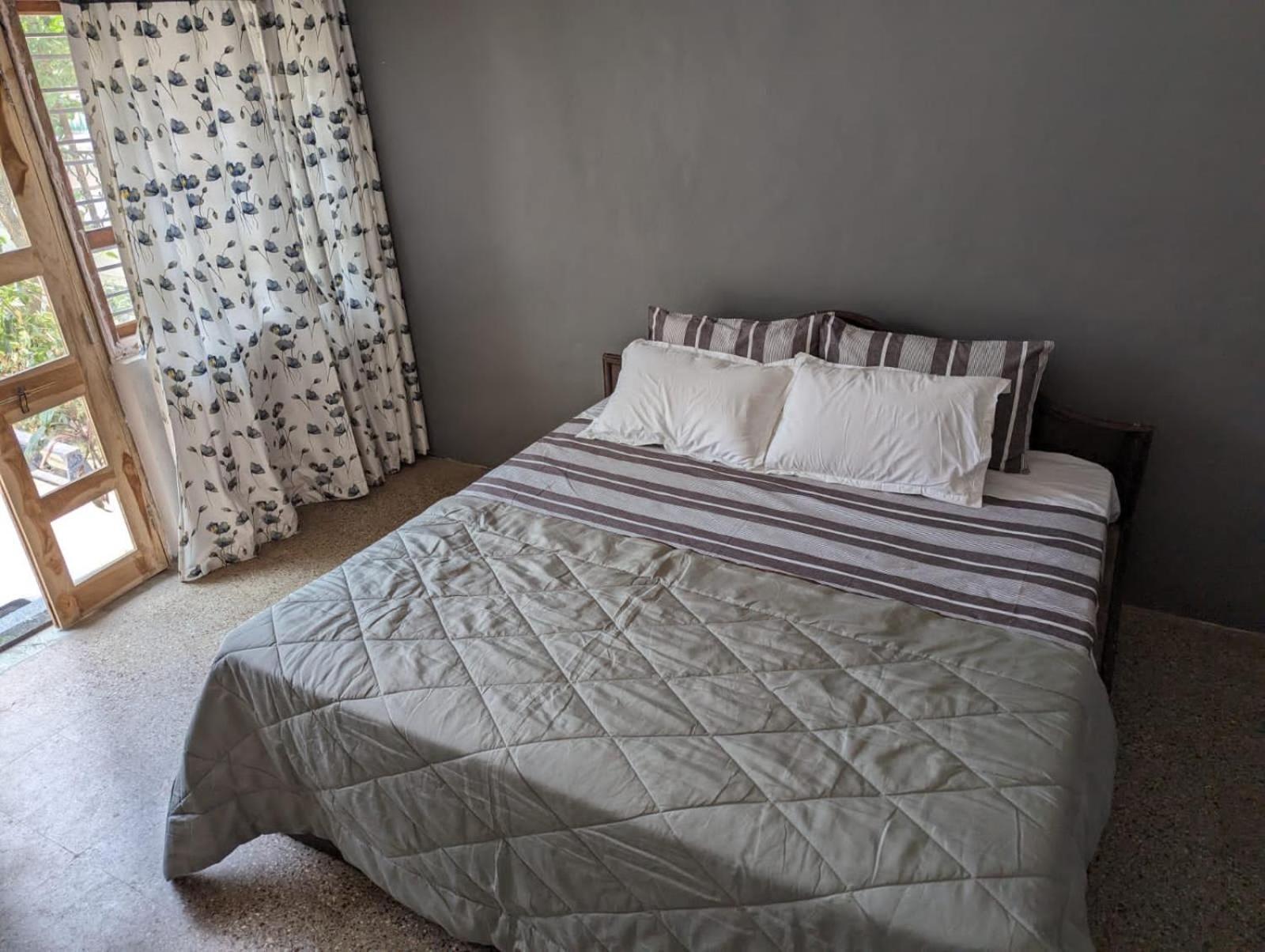 Swanky Sojourns Holiday home